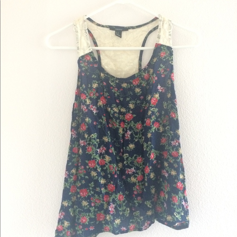 Floral top